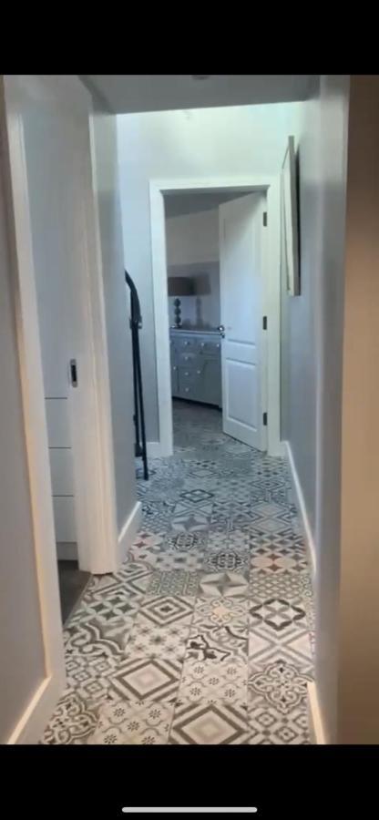 Seaview Terrace Apartment Скерис Екстериор снимка